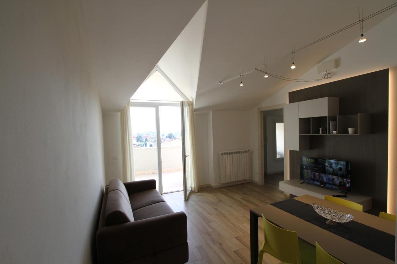 Apartmán Attico Arrighi Lucca Exteriér fotografie